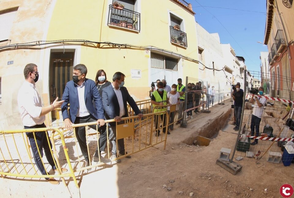 La Diputación de Alicante invierte más de 800.000 euros en la reurbanización de calles de Aspe y Agost