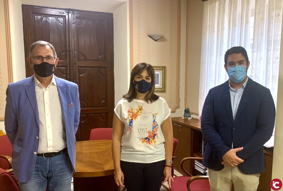 PP VILLENA: Sax y Biar aprueban por Pleno apoyar la instalación del Puerto Seco en Villena