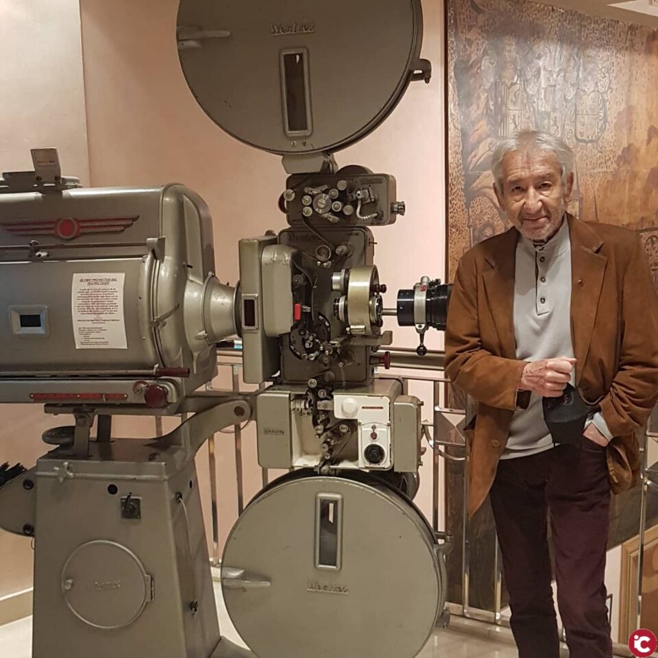 El programa IMPRESCINDIBLES DE LA 2 desde el Teatro Chapí de Villena