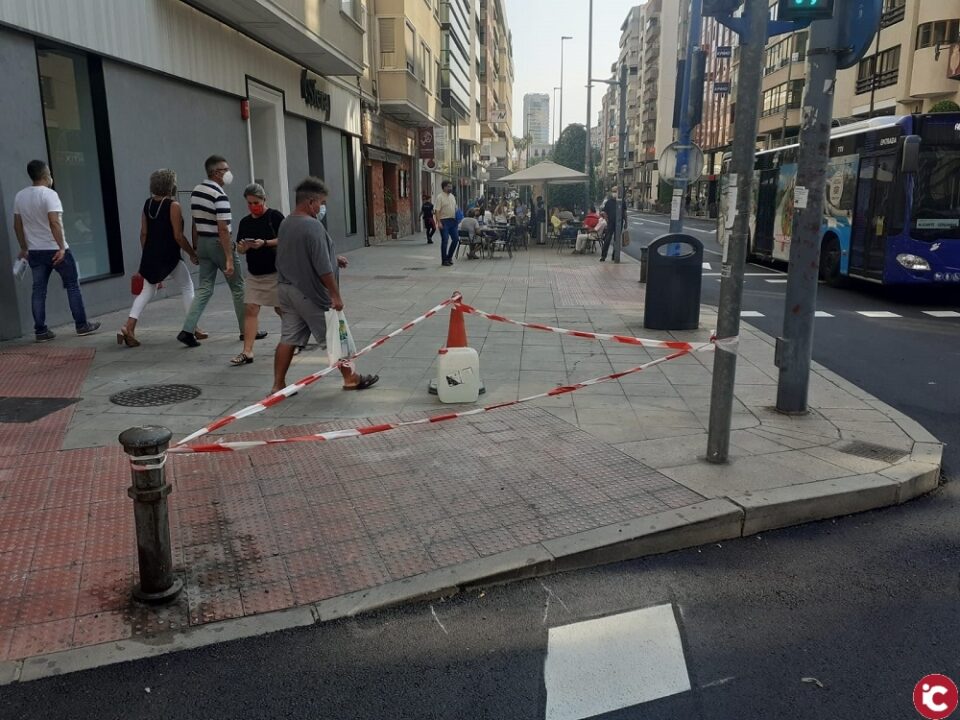 El Ayuntamiento acomete la reparación de aceras