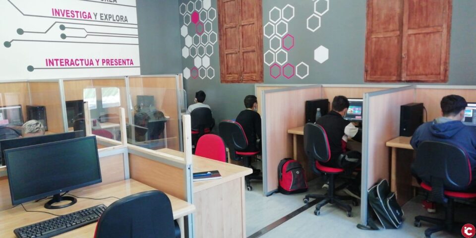 El Aula Innova Formación colabora con el IES Hermanos Amorós y la Fundación Sanamente