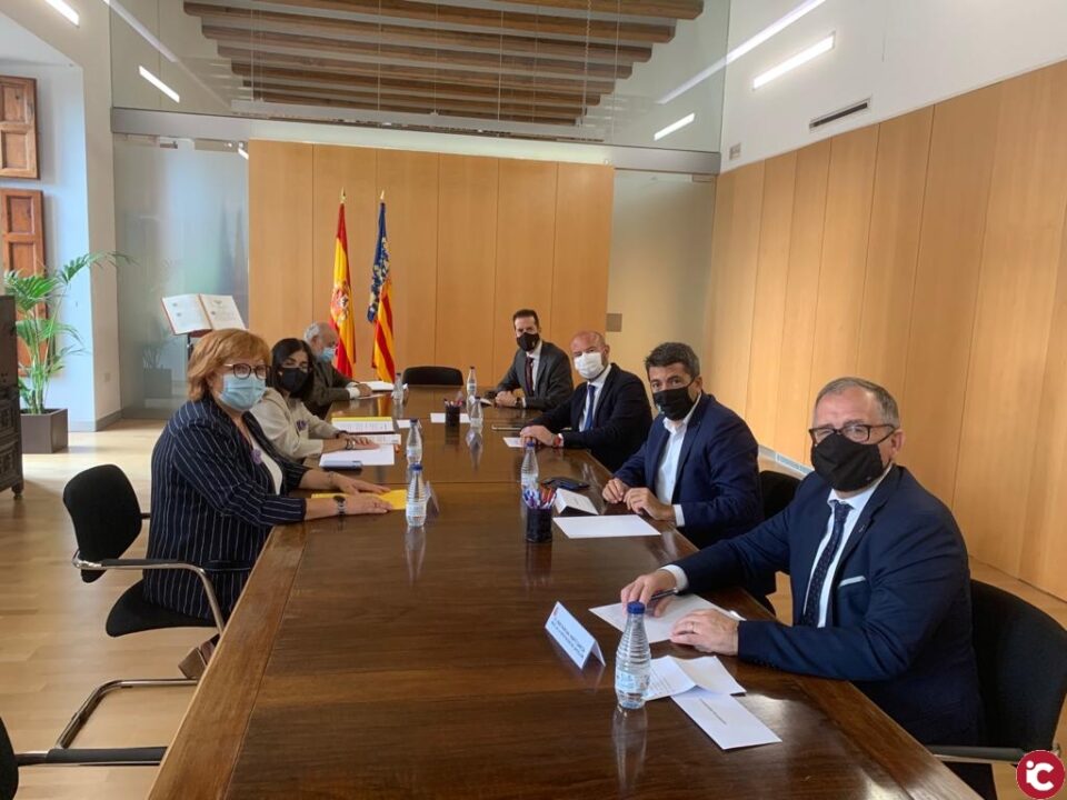El presidente de la FVMP participa en una reunión de trabajo con la ministra de Política Territorial para tratar las ayudas por temporales en la Comunidad Valenciana
