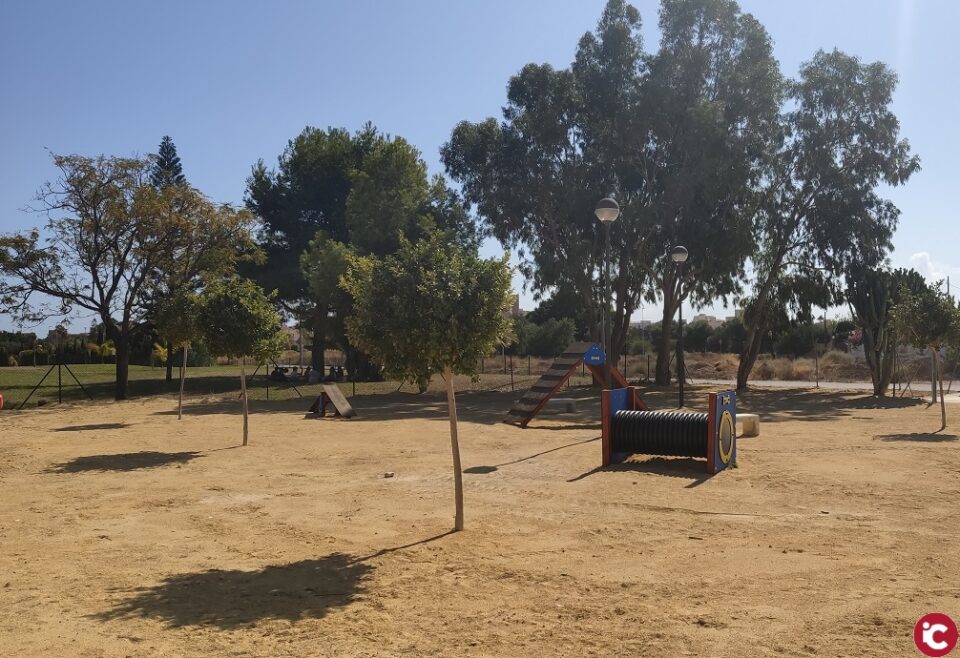 Reapertura del parque canino de Villa Marco