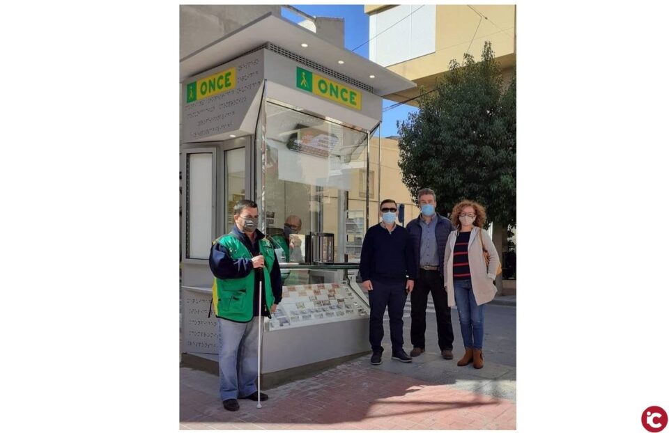 La ONCE estrena en SAX su nuevo modelo de quiosco