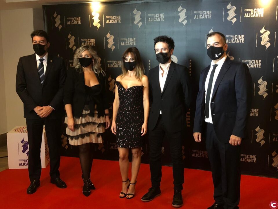Inauguración del XVII Festival de Cine en una Gala en la que son premiados los actores Pedro Casablanc y Marta Etura y el director Rodrigo Sorogoyen