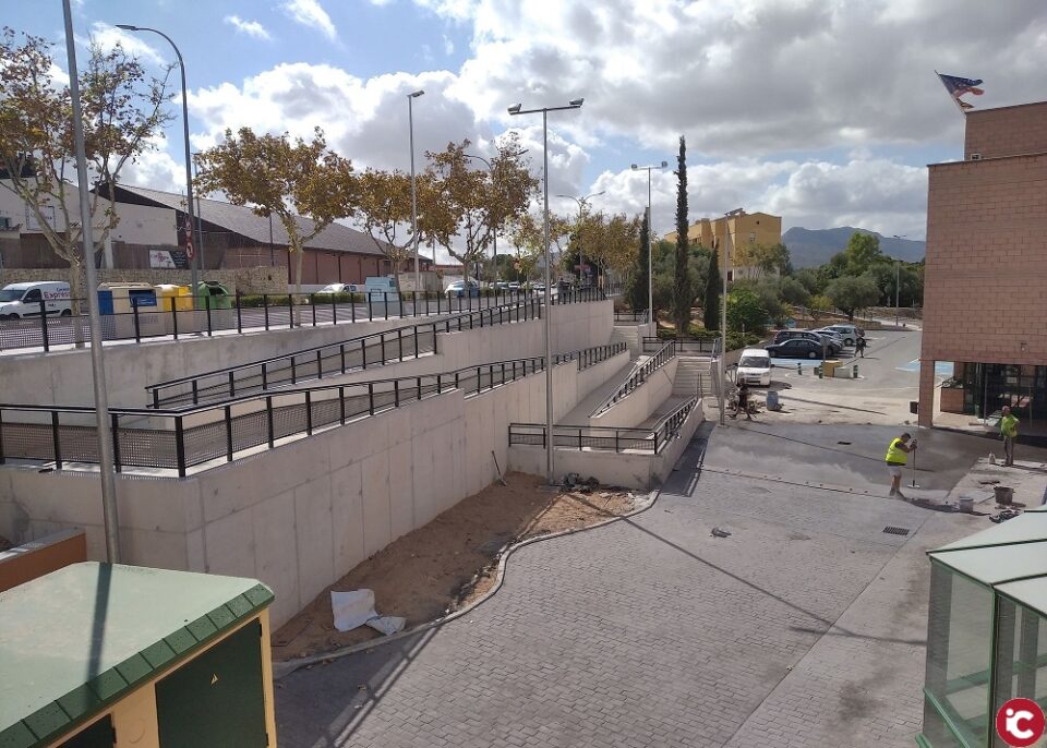 Aspe inaugura el nuevo acceso peatonal a sus instalaciones deportivas