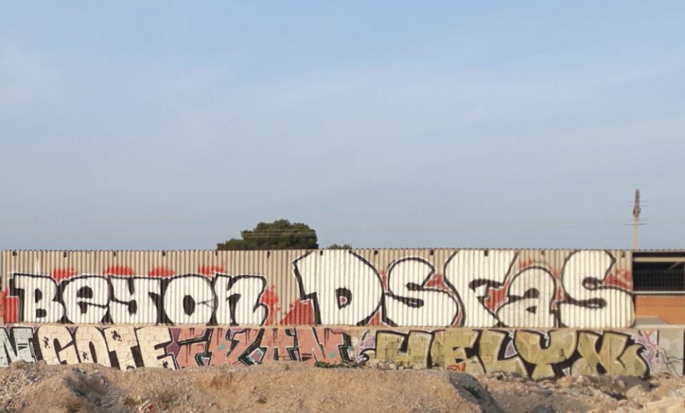 La Policía Local detiene a tres presuntos miembros del grupo de graffiteros 'La verdadera escuela'