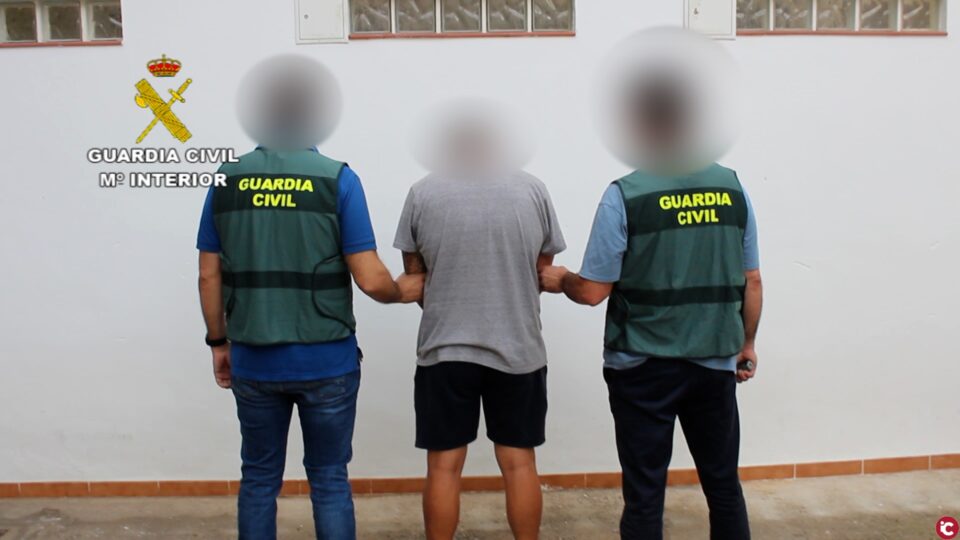 La Guardia Civil esclarece el asesinato cometido en septiembre de 2019 en la playa de Muchavista (Alicante)