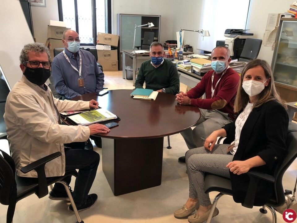 LA UNIÓ presenta als grups parlamentaris de les Corts una proposta d'esmena per a evitar que se sancione de manera greu als apicultors de la Comunitat Valenciana