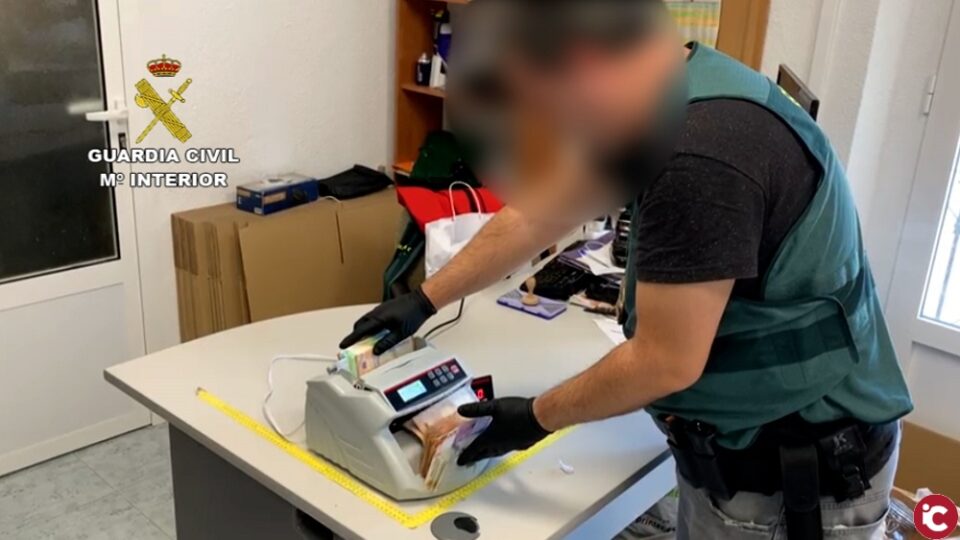 La Guardia Civil desarticula una organización criminal altamente especializada en el cultivo de marihuana