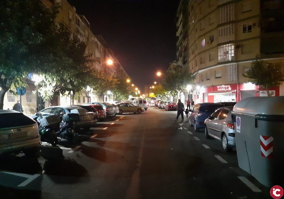 El Ayuntamiento comienza a instalar tres mil nuevas luminarias de tecnología LED en Alicante