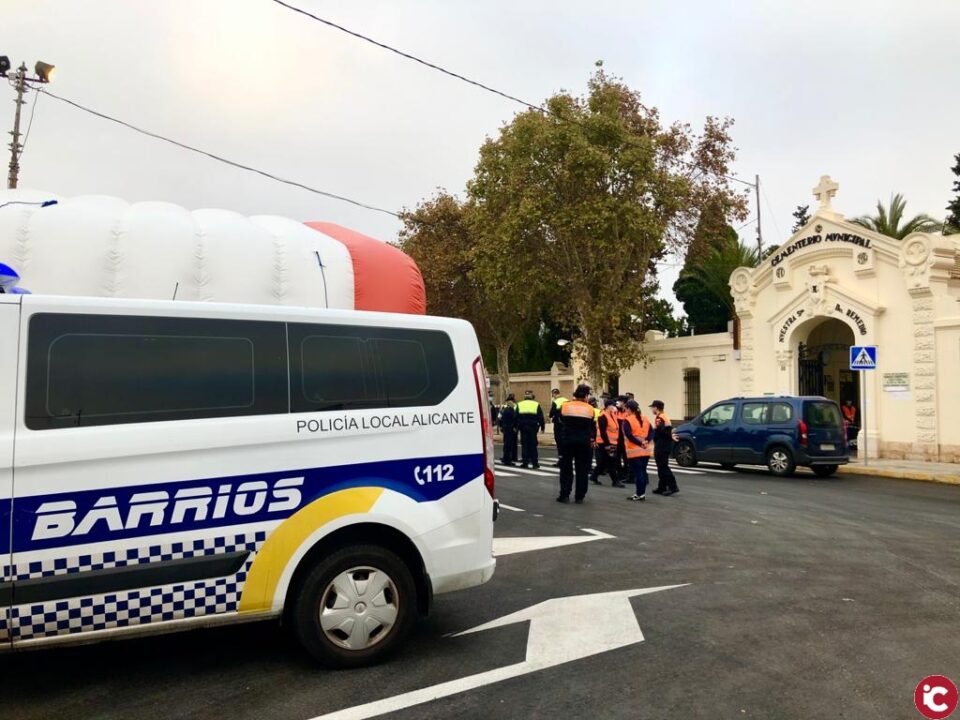 Alicante celebró el Día de Todos los Santos con una afluencia baja de 2.100 visitas al Cementerio