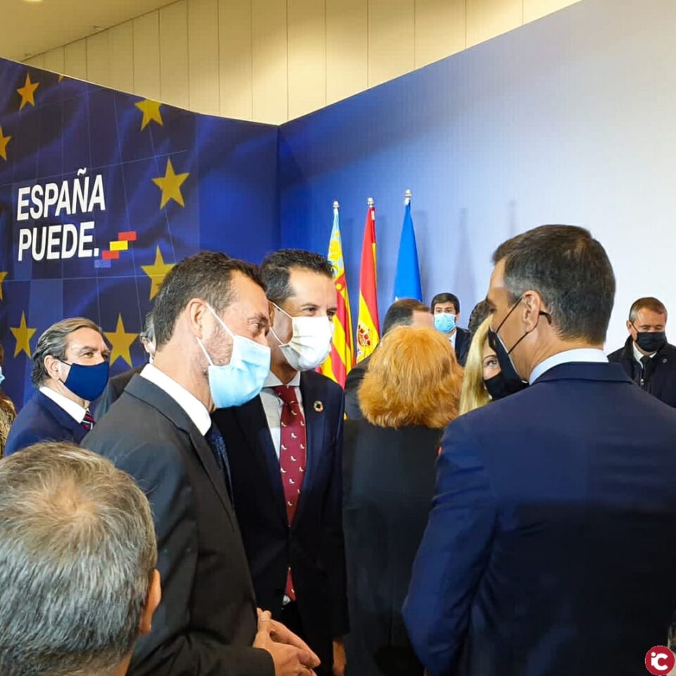 El alcalde de Elda asiste en Valencia a la presentación del Plan Nacional de Recuperación