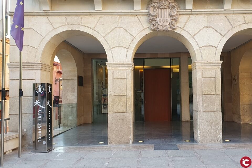 PP SAN VICENTE DEL RASPEIG: "El equipo de gobierno no contesta a cuestiones sobre las subvenciones que se podrían solicitar en el ayuntamiento"