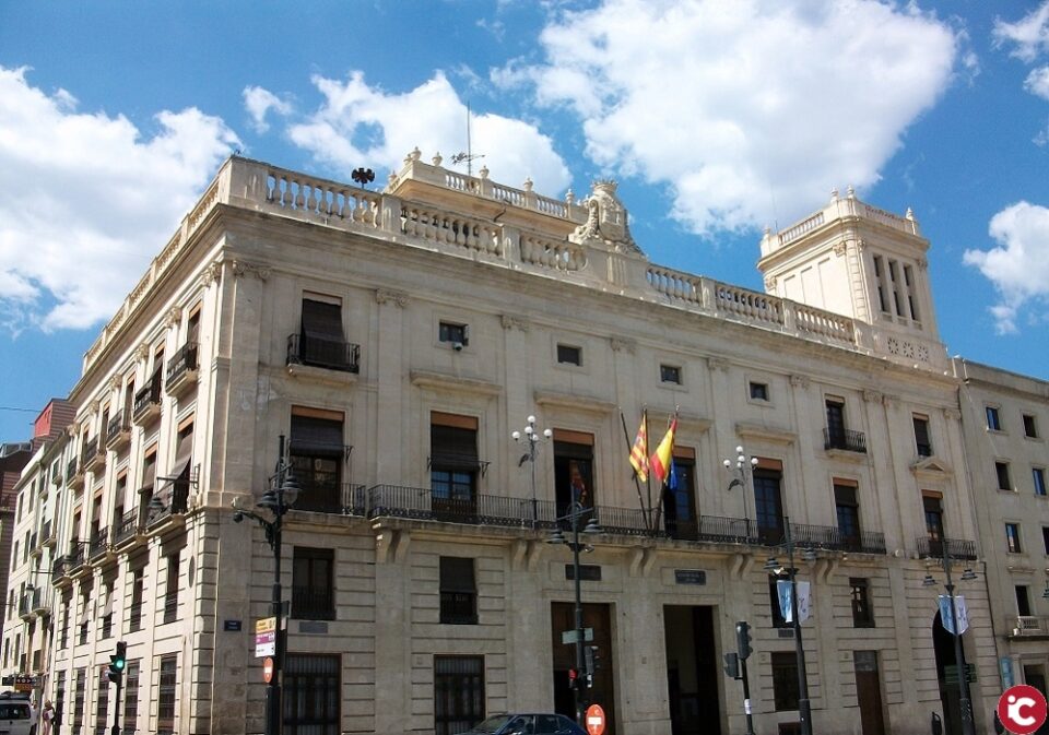 LAjuntament rep 70 sollicituds dajudes per a la contractació de persones desocupades