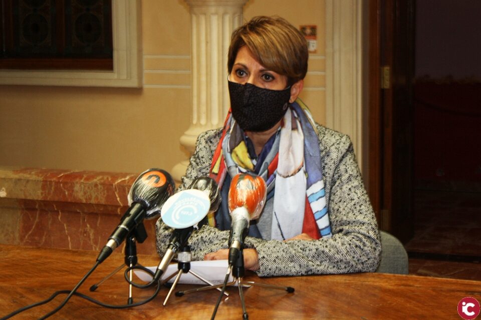 El Ayuntamiento firma un convenio para la minoración de la brecha digital educativa