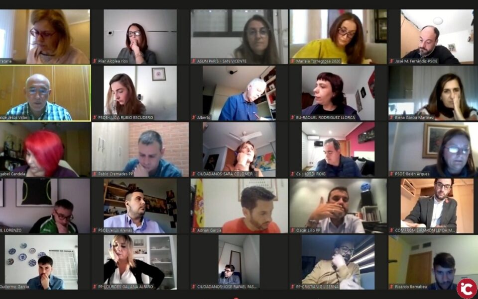 San Vicente celebra el pleno del mes de noviembre