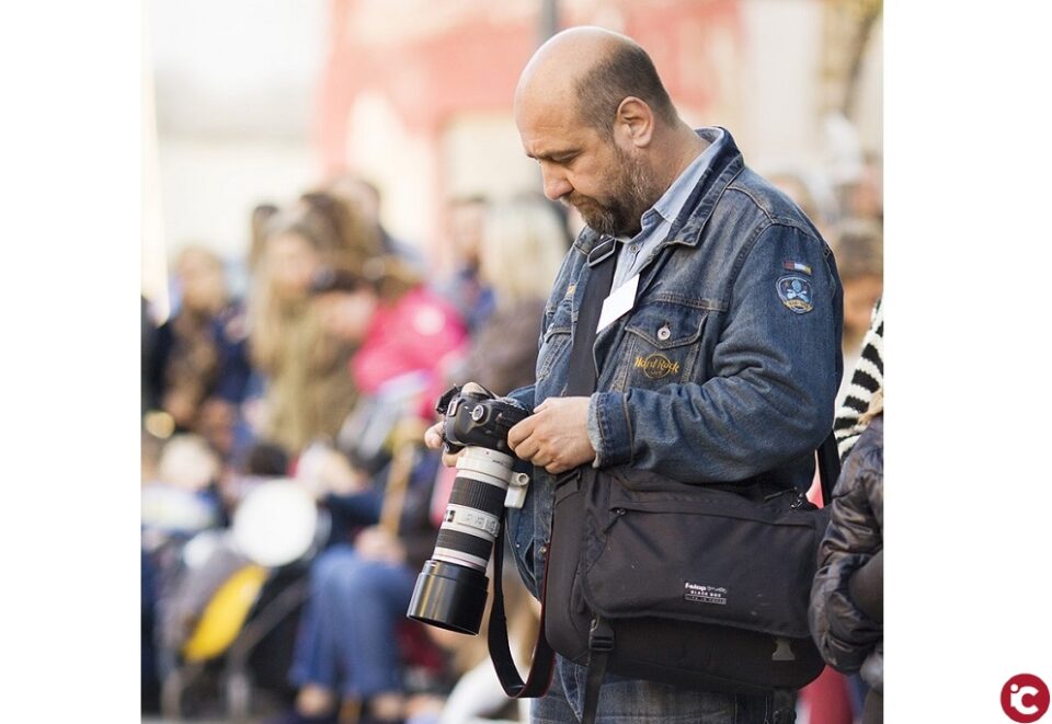 Díaz Martí exposa "Idolatria" a la Sala Aifos de la UA