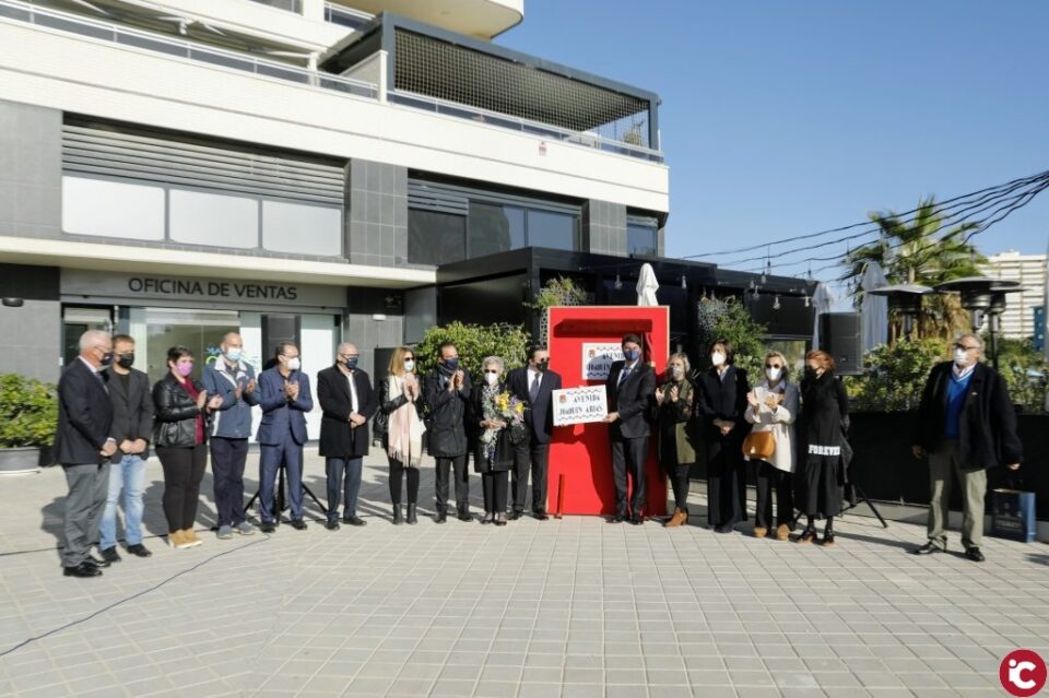 La ciudad de Alicante ha rendido homenaje al empresario creador del grupo Vectalia
