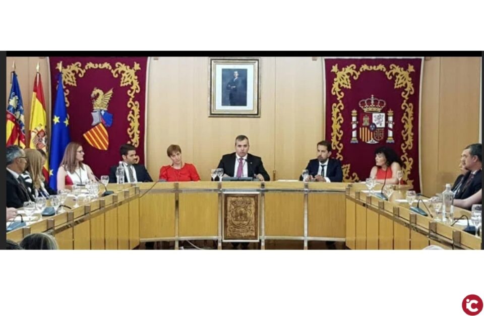 El Ayuntamiento de Aspe otorga la "Mención Honorífica" del día de la Constitución a los Colectivos y personas que han hecho frente a la pandemia del Covid-19