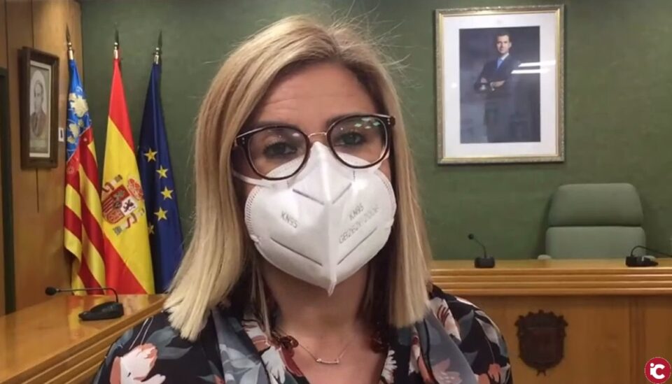 La alcaldesa Irene Navarro pide a los vecinos 'responsabilidad y no bajar la guardia' tras levantar el cierre perimetral de Petrer y Elda