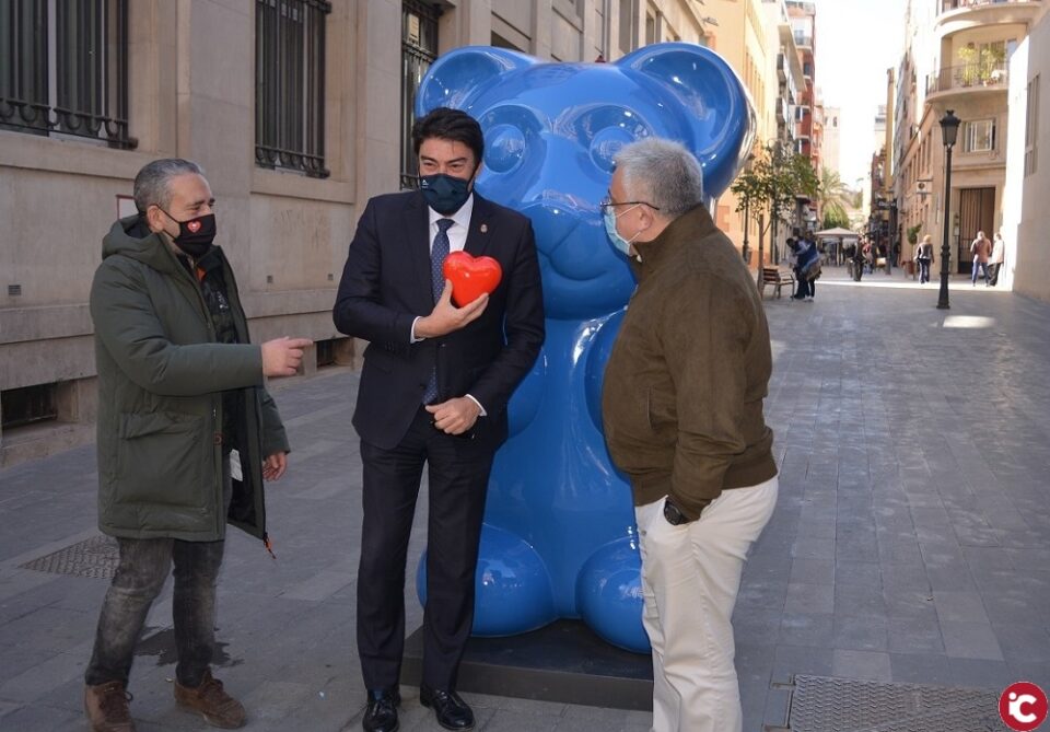 Un conjunto de esculturas de temática infantil se sitúan en las calles de Alicante hasta el 2 de febrero