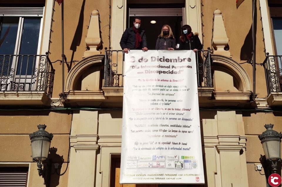El Ayuntamiento de Elda se suma a la celebración del Día Internacional de la Discapacidad con la lectura de un manifiesto