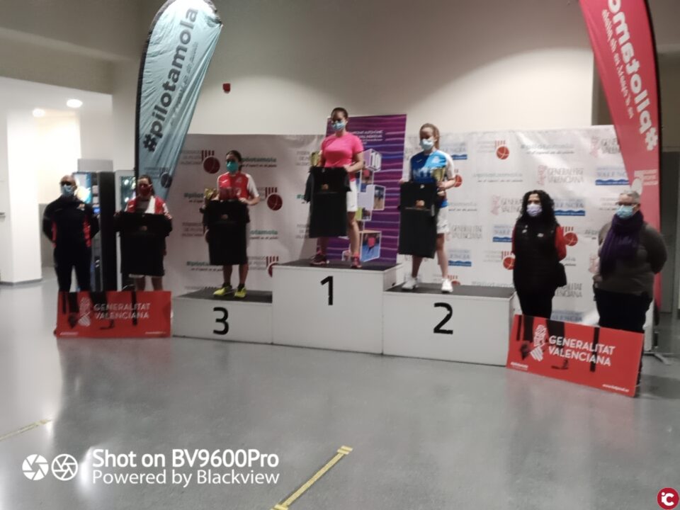 La campellera Joana Laguar se impone en el campeonato autonómico One Wall de pelota valenciana