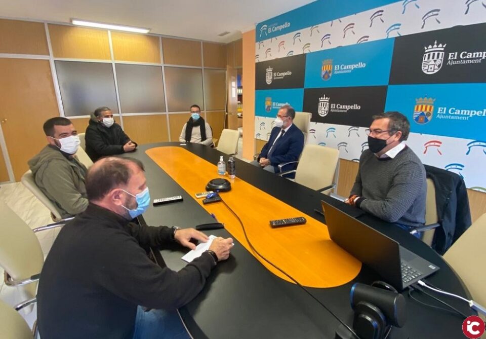 El delegado del Frente Polisario en Alicante visita el Ayuntamiento de El Campello