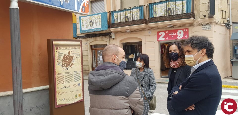 Francesc Colomer visita Cocentaina per renovar el conveni de collaboració de la Fira de Tots Sants i ladhesió a la marca gastronòmica «Exquisit Mediterrani»