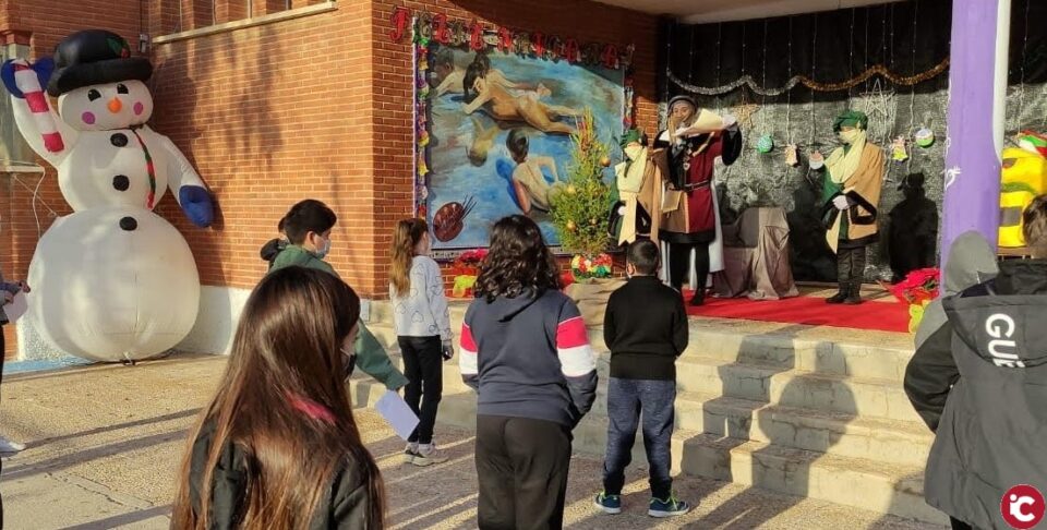El pasado jueves recibimos la visita del paje real en el CP Pintor Sorolla Elda