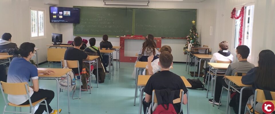 Ciento cuarenta alumnos de educación secundaria del instituto local Enric Valor han participado durante dos días en los talleres de Igualdad