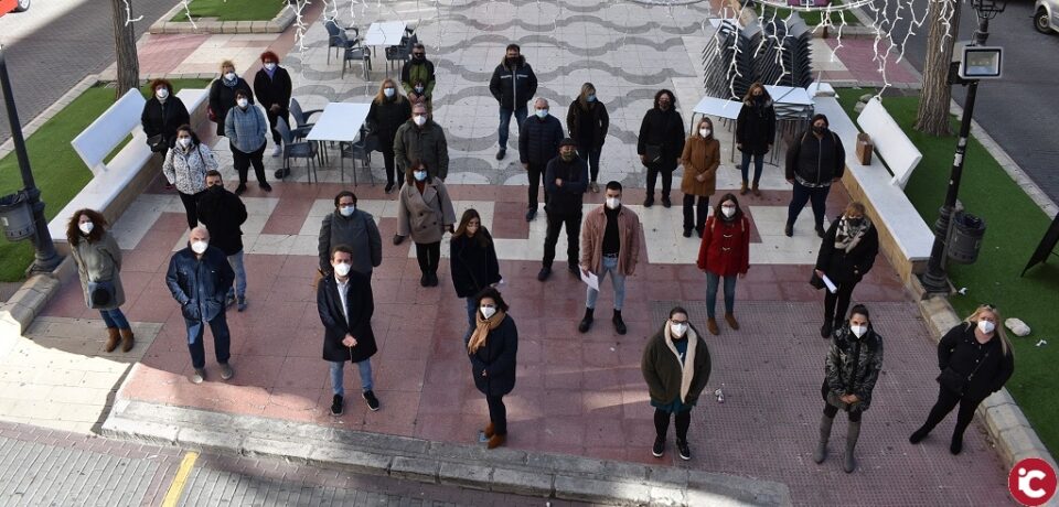 Petrer contrata a 29 desempleados mediante dos planes de empleo subvencionados con 303.218 