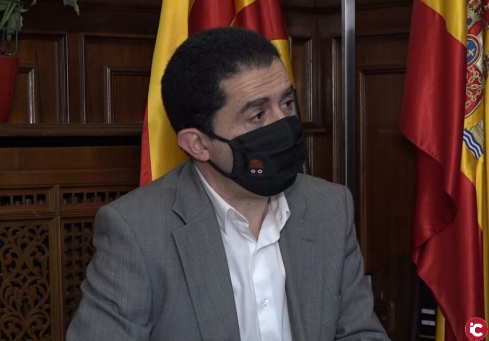 L'alcalde d'Alcoi realitza el balanç polític d'aquest 2020 per a les càmeres dIntercomarcal Televisió