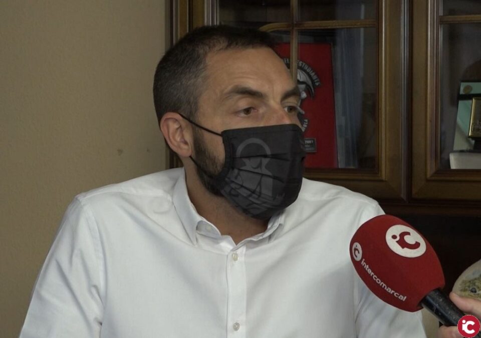 L'alcalde de Banyeres de Mariola realitza el balanç polític d'aquest 2020 per a les càmeres d'Intercomarcal Televisió