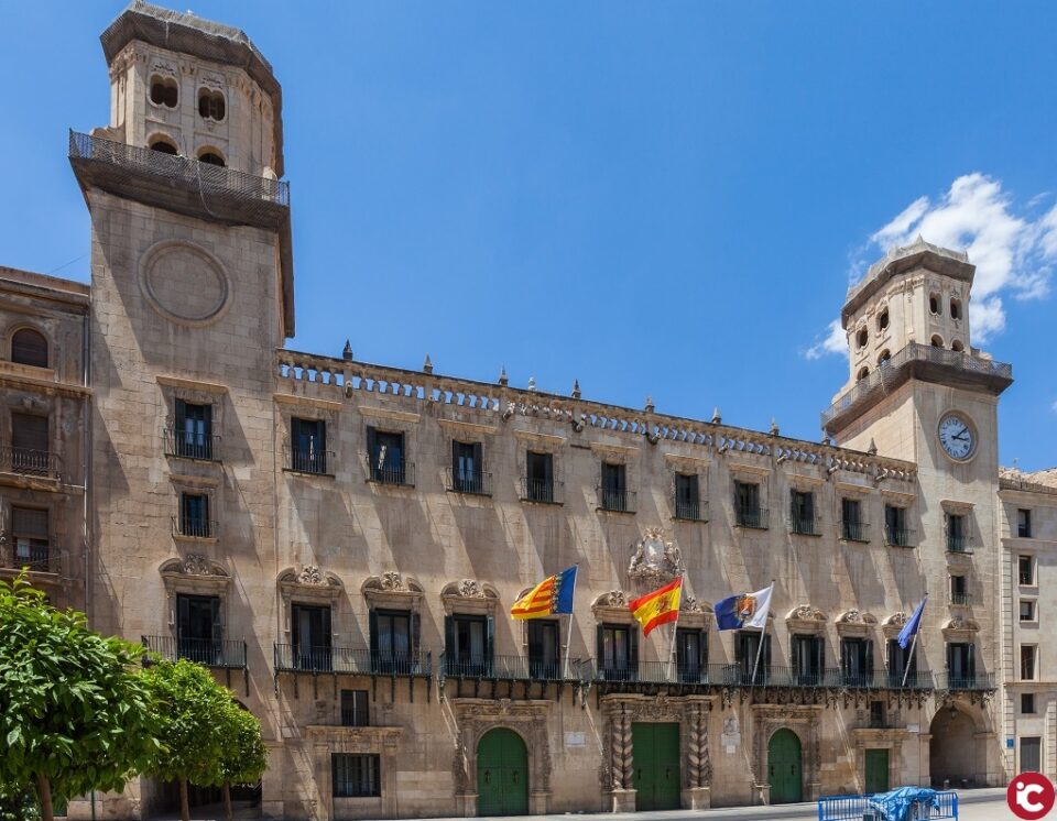 Llopis denuncia que la Generalitat no facilita al Ayuntamiento datos actualizados de la evolución de la pandemia desde el pasado 29 de diciembre