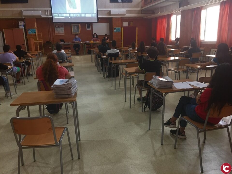 La Junta de Gobierno aprueba la compra de 300 purificadores para todos los centros de Infantil