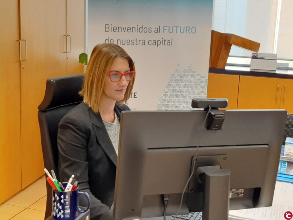 Alicante Futura impulsa la formación de más de 180 jóvenes alicantinos en innovación y tecnología