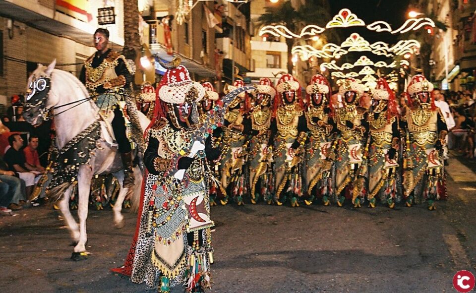 La UNDEF anuncia que no habrá fiestas de Moros y Cristianos en la primera mitad de 2021
