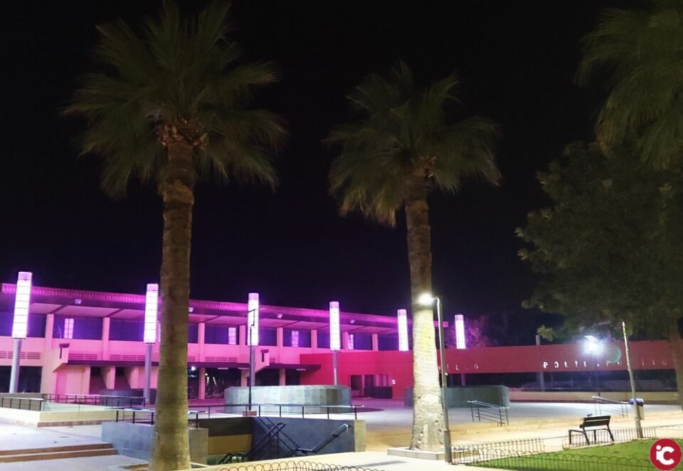 El Campello se tiñe de rosa para conmemorar el Día Mundial Contra el Cáncer