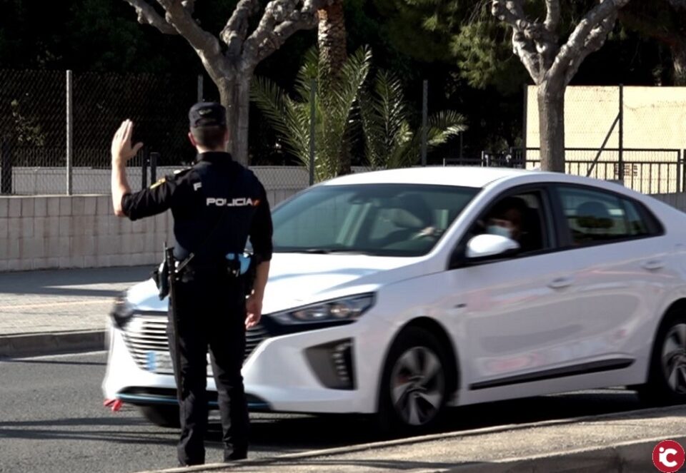 La Policía Local impone 21 actas de sanción el fin de semana por saltarse el perimetraje y por fiestas en domicilios