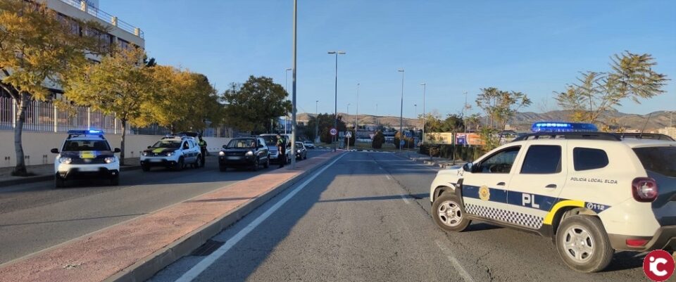 La Policía Local de Elda levanta 23 actas de sanción por infracciones relacionadas con la pandemia en el segundo fin de semana de confinamiento perimetral