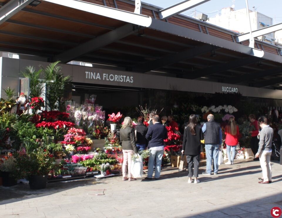 El Ayuntamiento de Alicante autoriza la apertura extraordinaria de los puestos de flores del Mercado Central para el Día de la Madre
