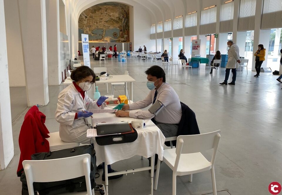 Mas de 250 personas se acogen al novedoso sistema de cita previa organizado por el Ayuntamiento para donar sangre con más seguridad durante la pandemia