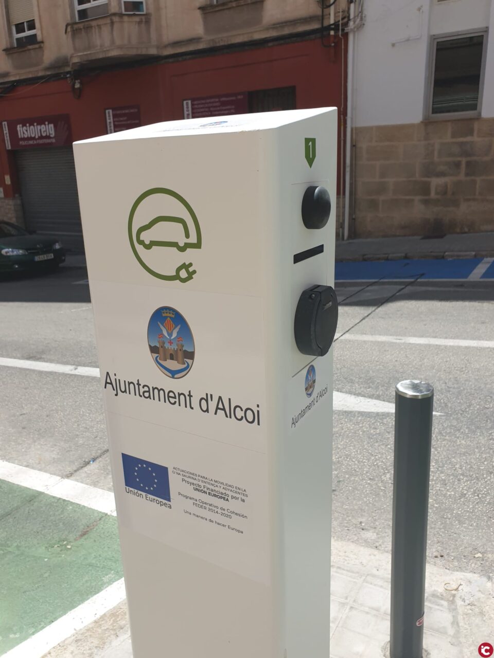 De millorar l'eficiència energètica a ajudar a la gent gran que viu sola: així és la Smart City d'Alcoi