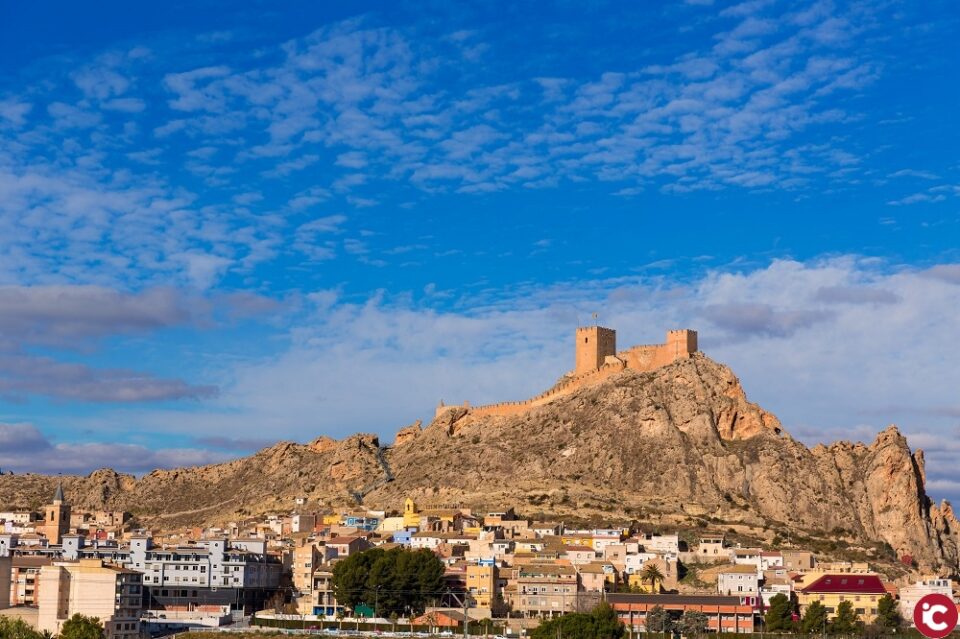 El Ayuntamiento de Sax lanza las bases para repartir 209.000  en ayudas directas a los sectores afectados por la pandemia