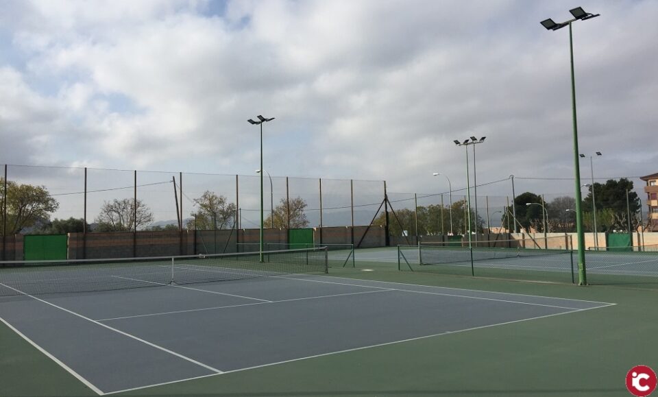 Petrer lleva a cabo mejoras en varias instalaciones deportivas municipales