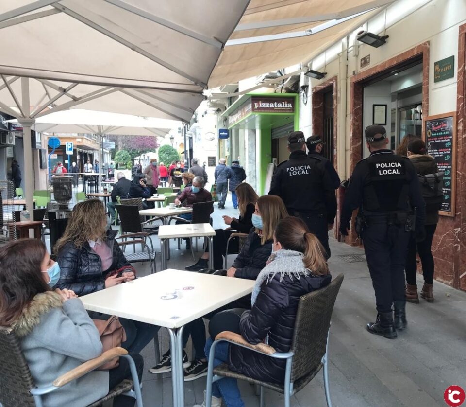 La Policía Local cierra el operativo del fin de semana con 311 denuncias por incumplir el estado de alarma
