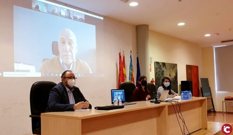 El Ayuntamiento de Elda y la Generalitat se reúnen con autónomos