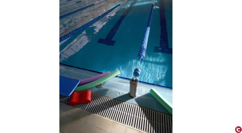 Reabre la piscina municipal cubierta